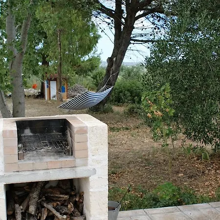 Дом отдыха Trulli Eutopia Остуни