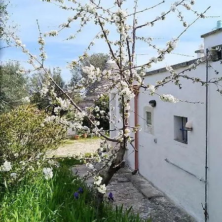 Trulli Eutopia * 奥斯图尼