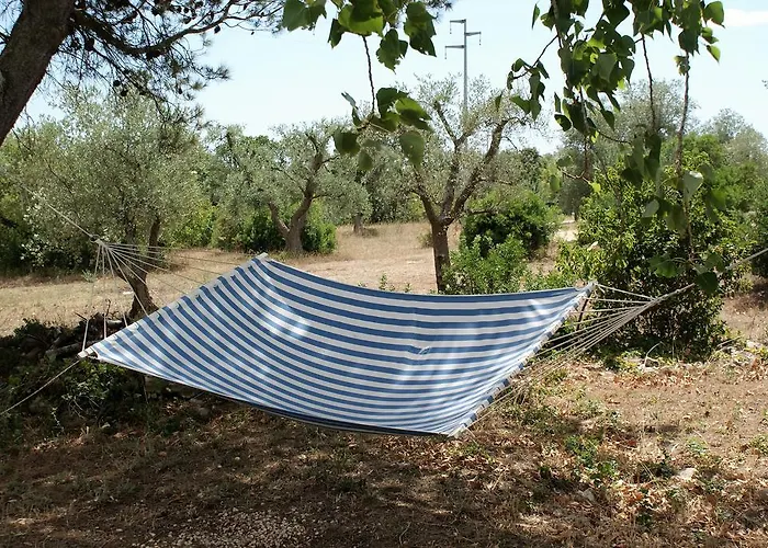 Trulli Eutopia Tatil Evi *