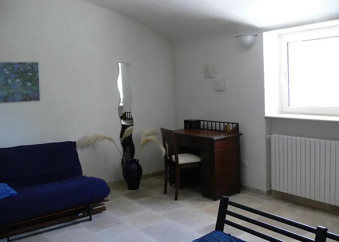 Trulli Eutopia * オストゥーニ